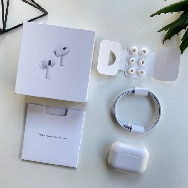 Apple AirPods Pro (2nd Generation)
